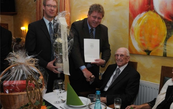 Gratulation zum 100. Geburtstag von Dr. Berger
