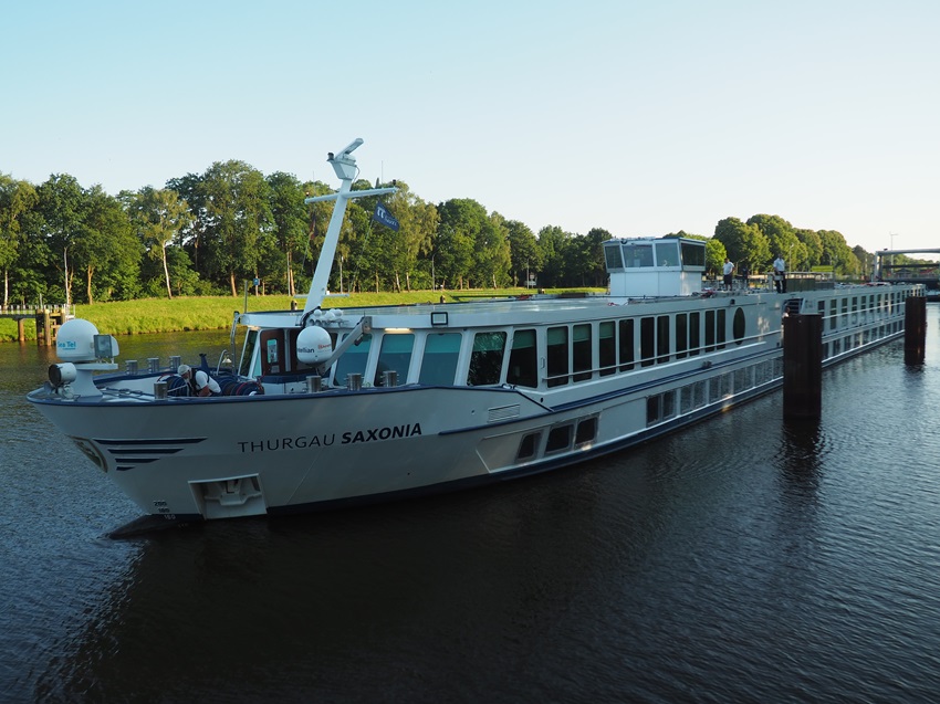 Kreuzfahrtschiff 850
