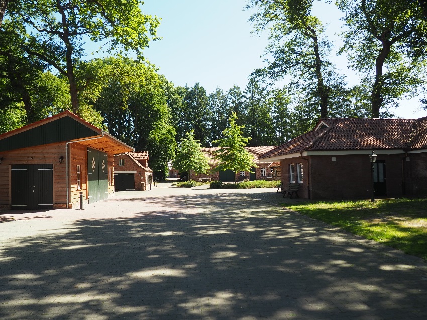 Schuetzenplatz von Sueden 850